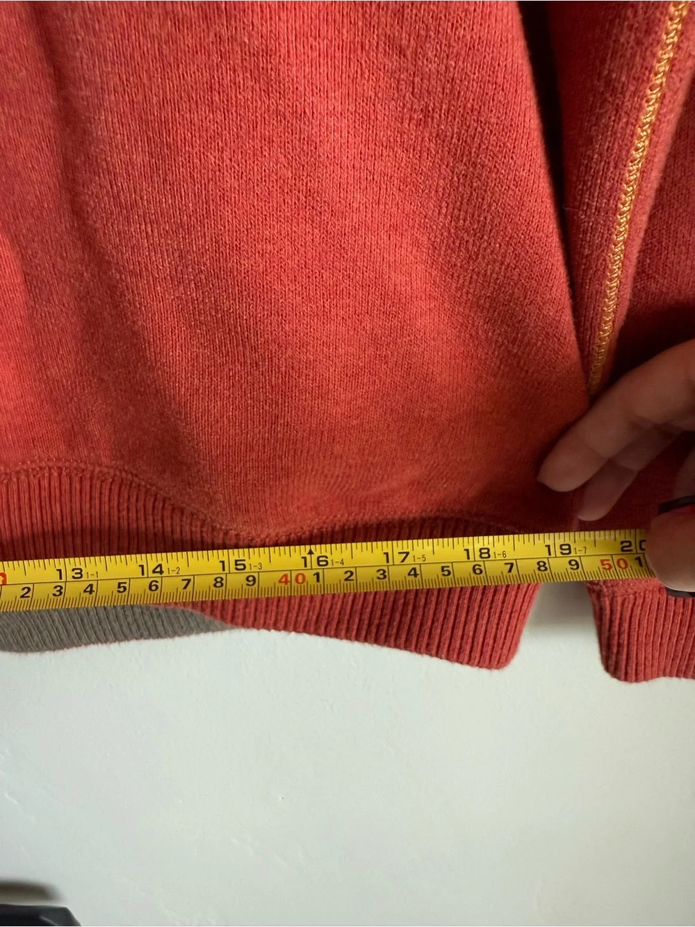 Tommy Bahama Men's Fliprider Abaco reversible V-Neck Sweater Fox Red
